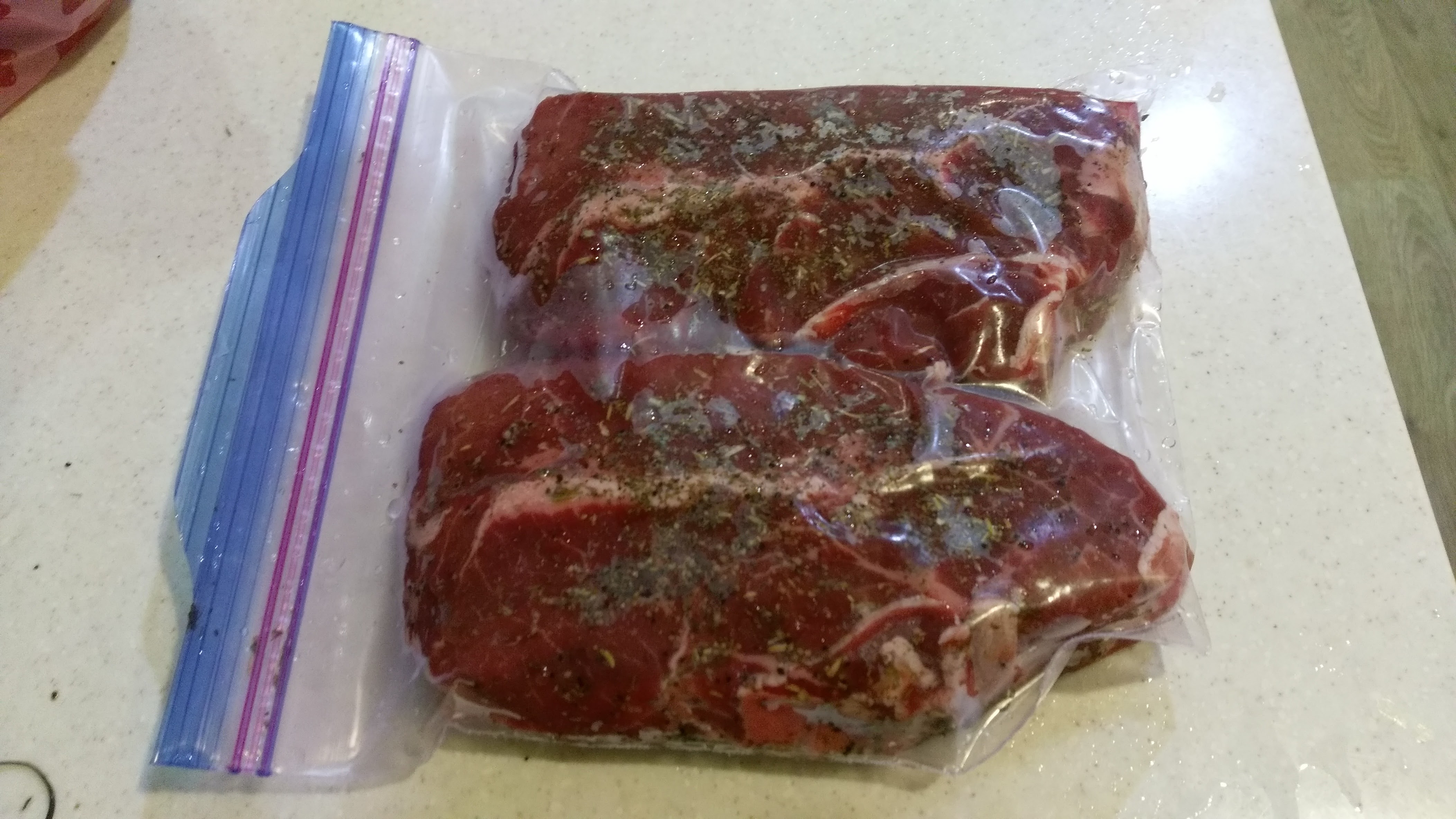 舒肥料理之香煎牛排 ( Juicy Steak with Sous Vide Cooking Method)