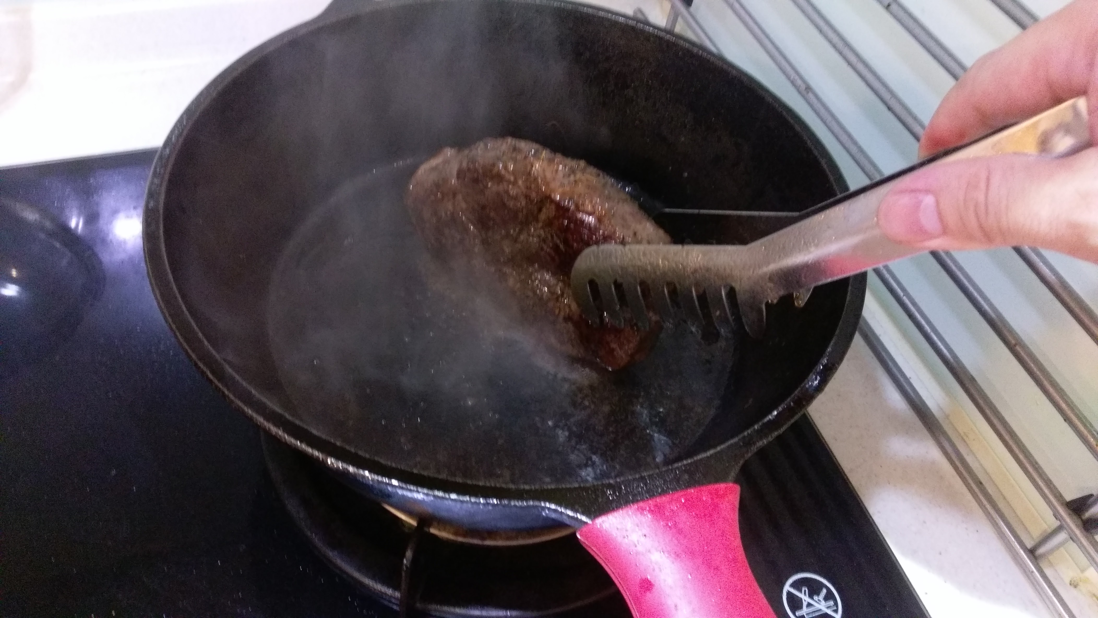 舒肥料理之香煎牛排 ( Juicy Steak with Sous Vide Cooking Method)